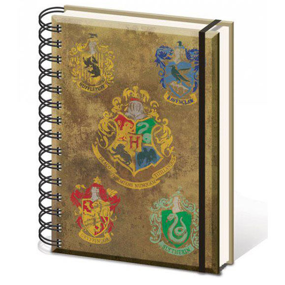 Cuaderno A5 con escudos de Hogwarts – Harry Potter