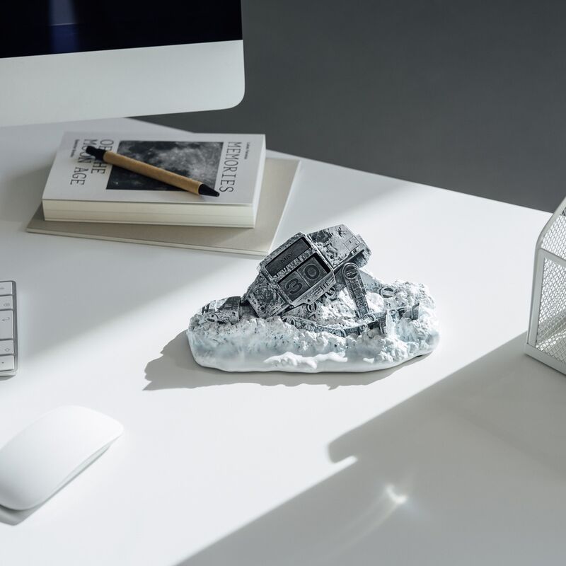 Calendário perpétuo 3D Star Wars AT-AT Shot Down - MerchVillain