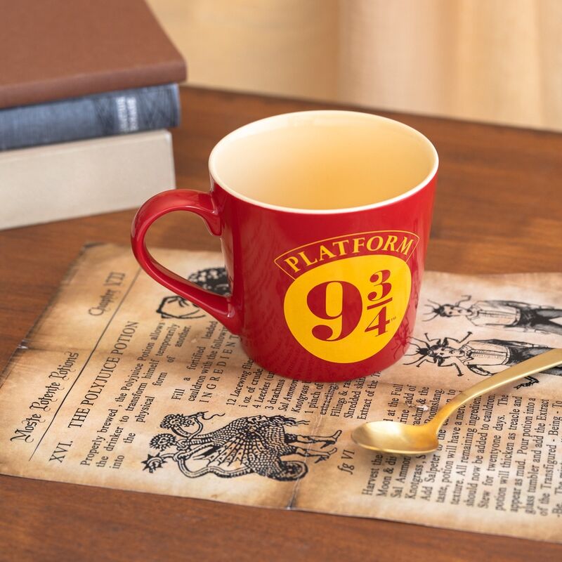 Taza premium Andén 9 ¾ – Harry Potter (444 ml)