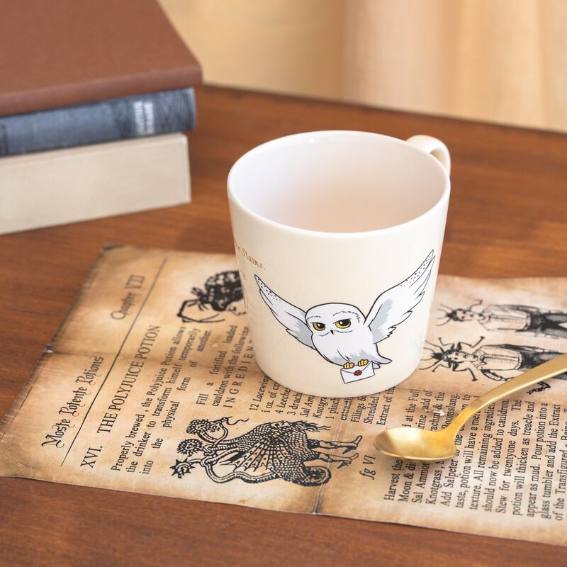 Taza premium "Hedwig" de Harry Potter