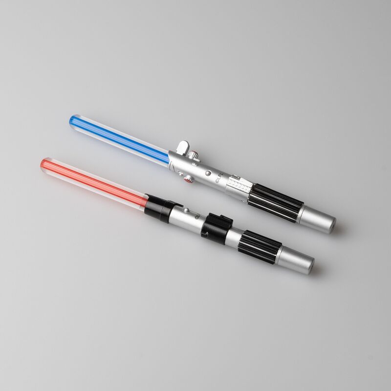 Set de 2 bolígrafos con forma de sable láser – Star Wars
