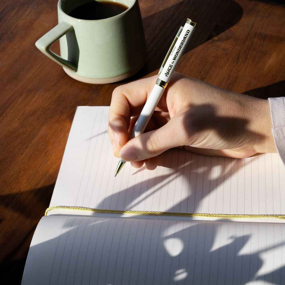 Disney Alice in Wonderland A5 Notebook + Pen set