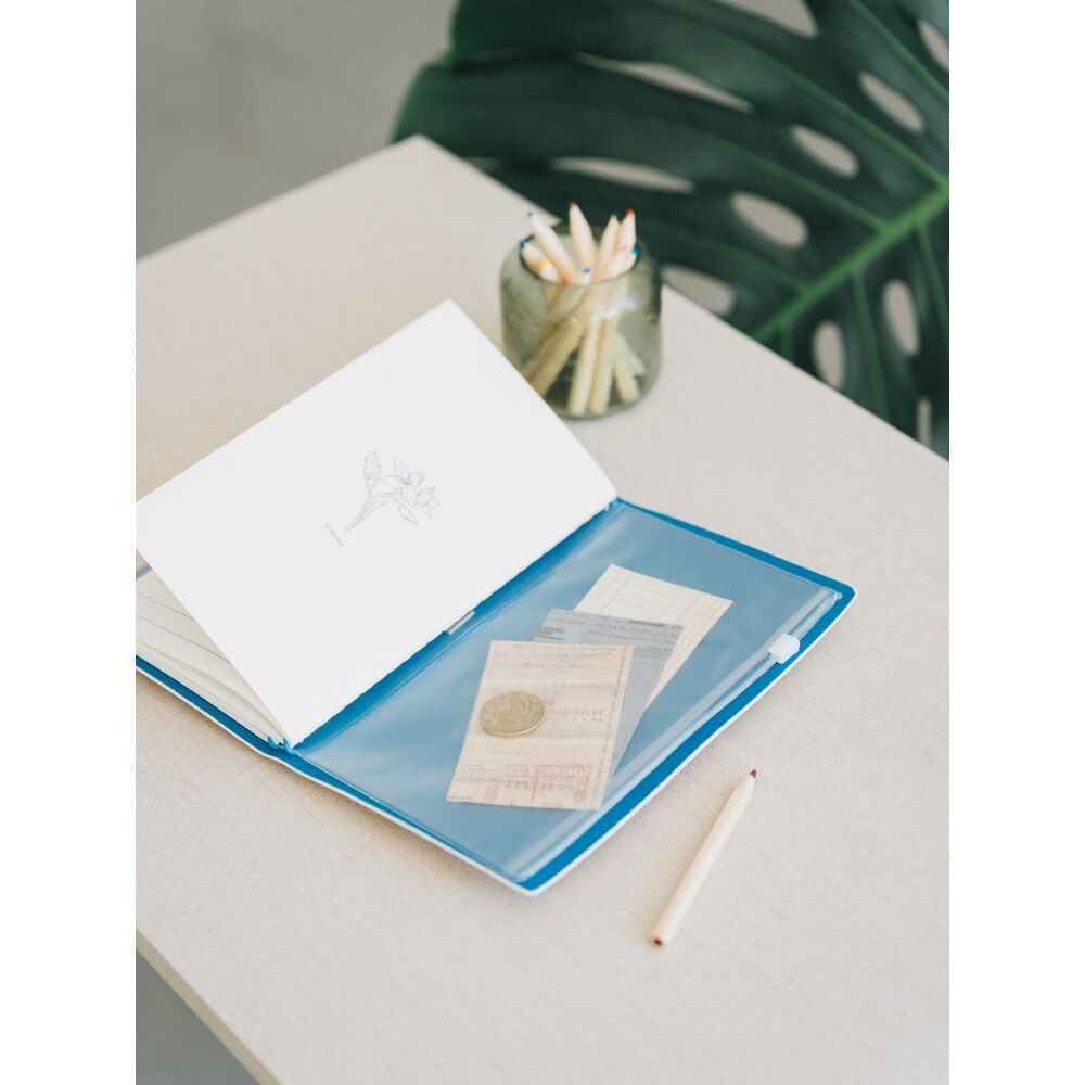 Diario de viaje de Alicia en el País de las Maravillas – Disney