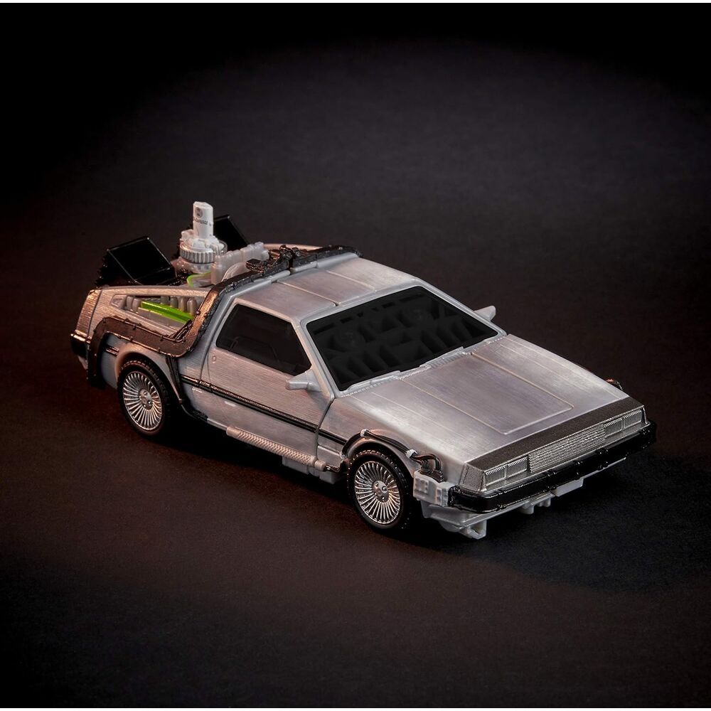 Transformers Back to the Future DeLorean Gigawatt figure 14cm